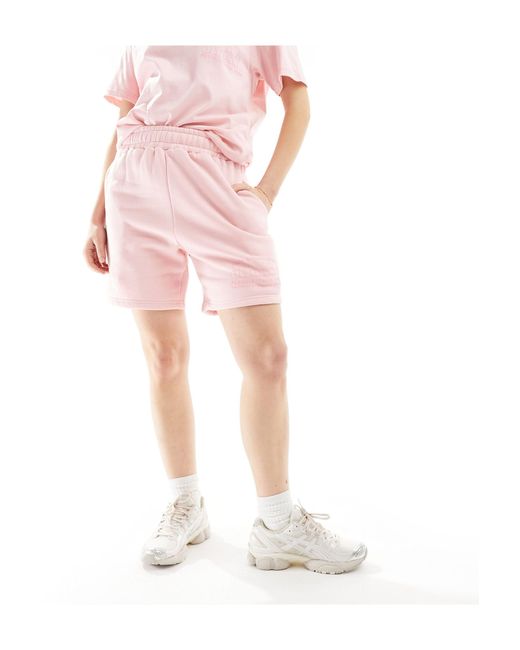 Lazzaroi - pantaloncini chiaro di Ellesse in Pink