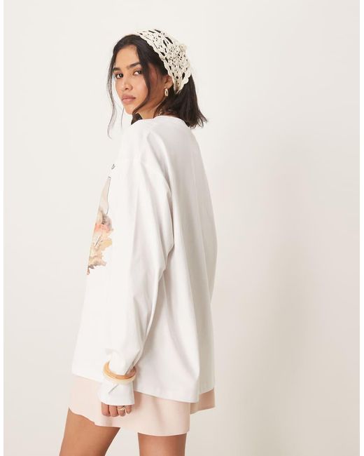 ASOS Natural Heavyweight Long Sleeve Skater Top With National Gallery Licence Graphic