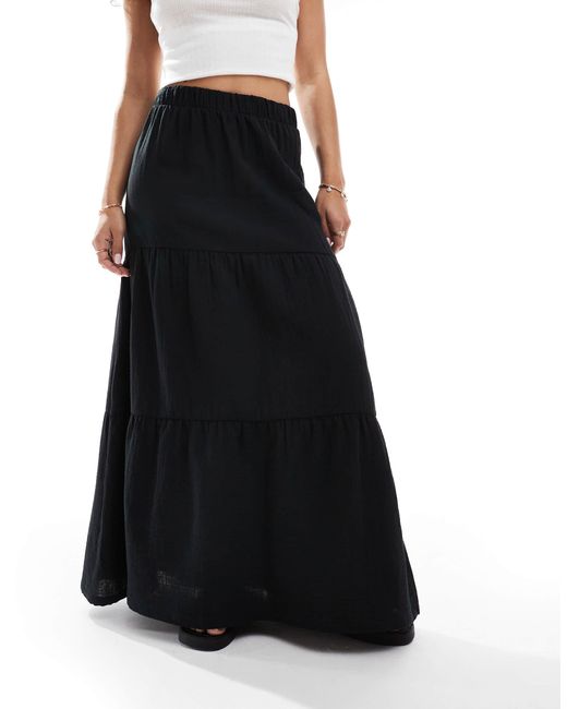Pieces Black – gestufter boho-midirock