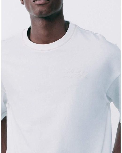 Pull&Bear Gray Embroidered Graphic T-Shirt for men