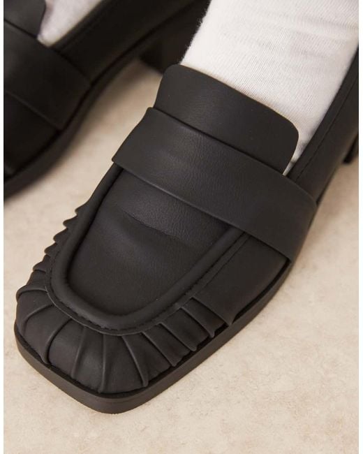 Raid Black Aarvi Square Toe Loafers