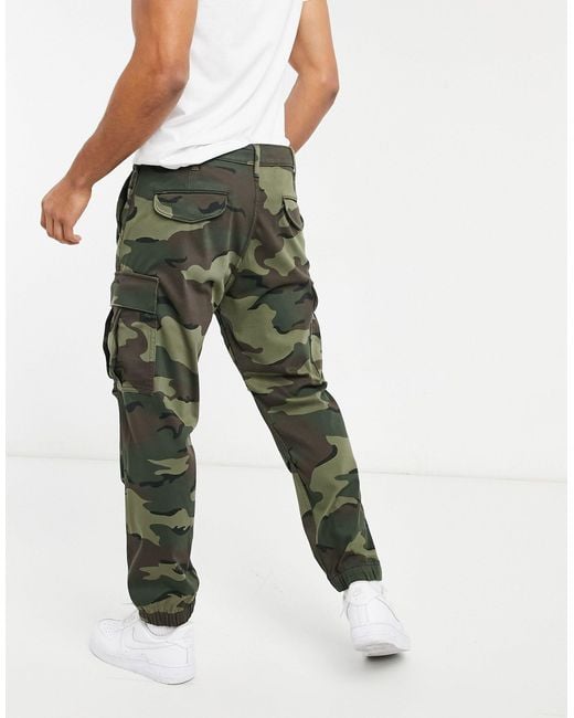 Levi's Tapered Wave Camo Cargo Trousers in Green for Men | Lyst