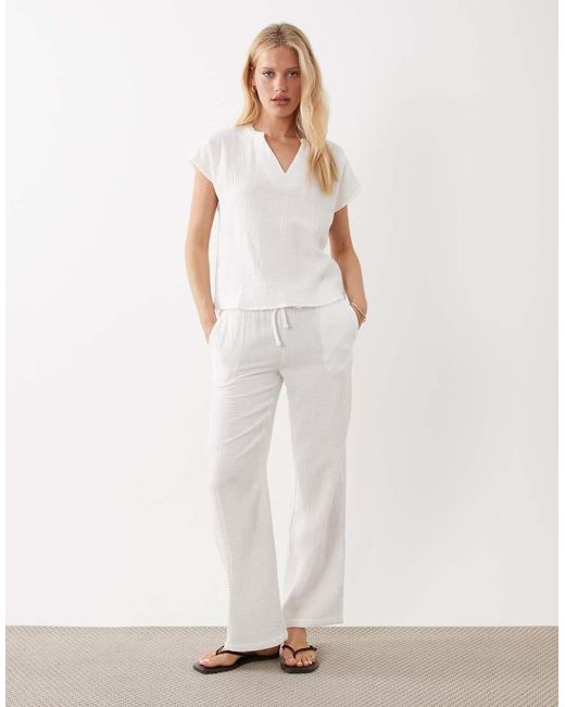 Jdy White Split Neck Short Sleeve Cheesecloth Top Co-ord