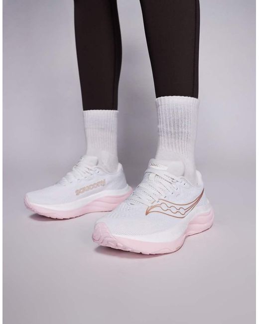Saucony Black Ride 19 Running Trainers