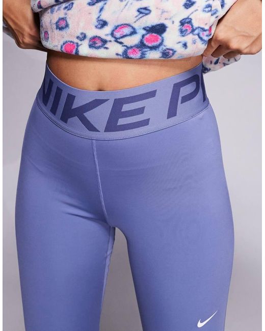 Nike di Nike in Purple