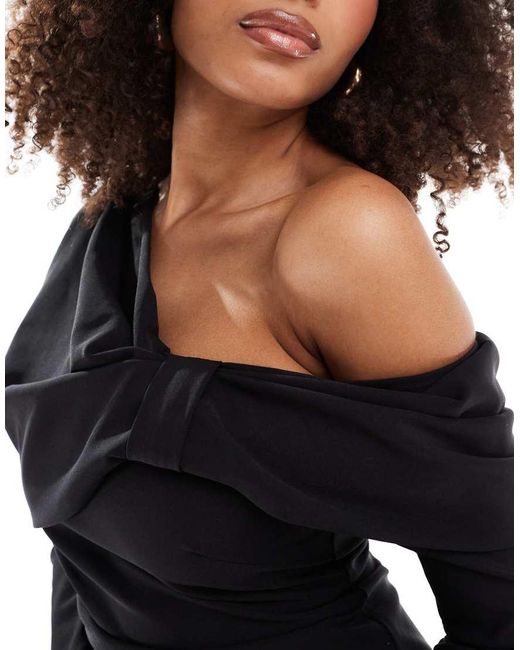 Pretty Lavish Mini Jurk Met Overdreven Strik in het Black