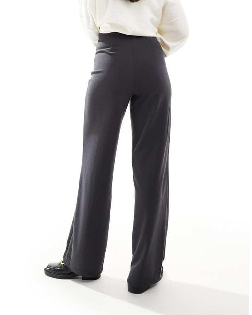 Vero Moda Broek Met Wijde Pijpen En Plooi Aan De Voorkant in het Blue