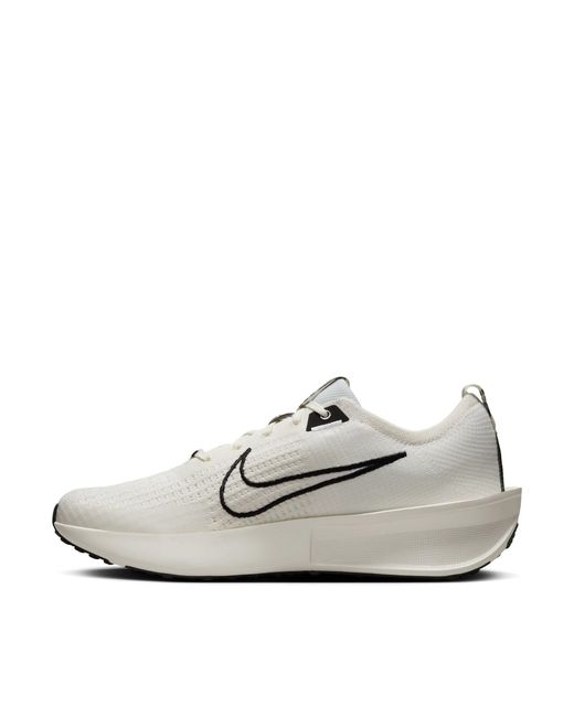 Nike White Interact Run Se Sneakers for men