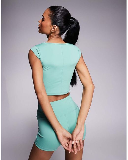 4505 Green Active Square Neck Cap Sleeve Top