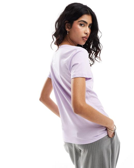 Camiseta violeta claro Armani Exchange de color White
