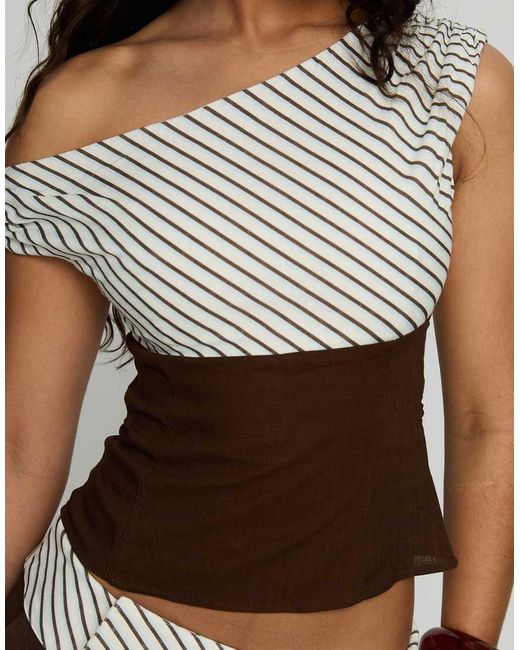 Princess Polly Brown Past Line Asymmetric Shoulder Contrast Stripe Top