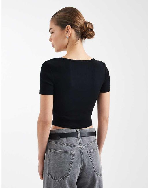 ONLY Black V-neck Ruched Detail Ribbed Crop T-shirt