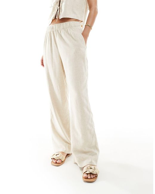 Pantalones beis Abercrombie & Fitch de color White