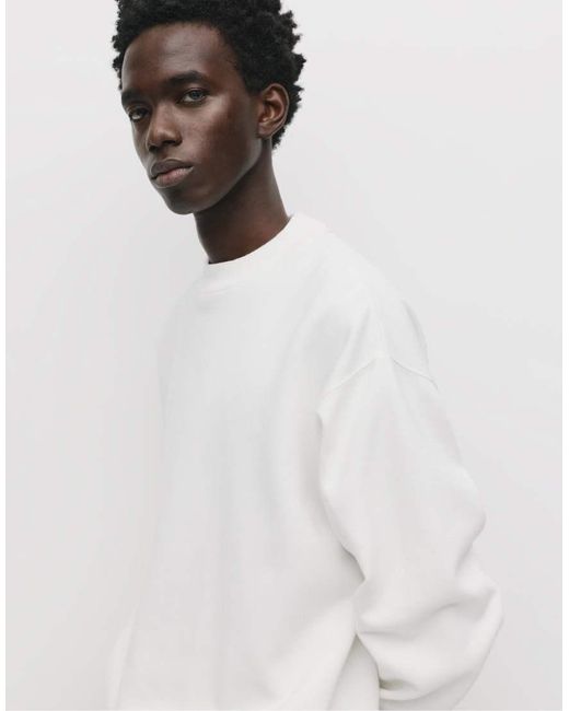 Pull&Bear White Basic Round Neck Sweatshirt for men
