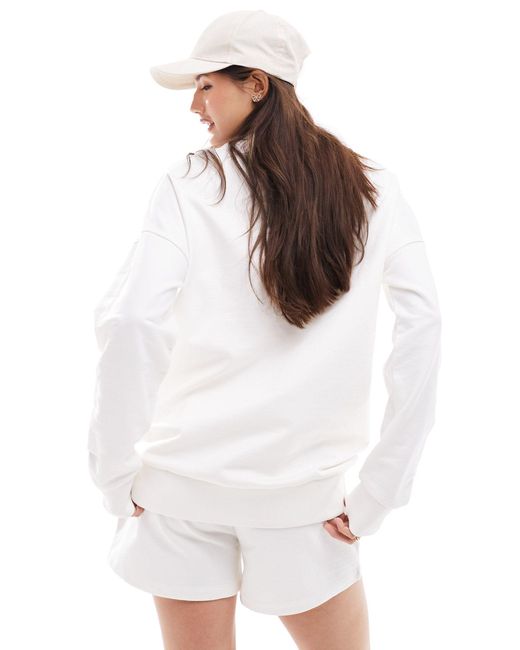 Miss Selfridge White – oversize-sweatshirt