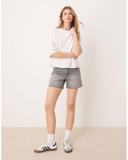 ASOS White Boxy Crop T-shirt With Contrast Stitch