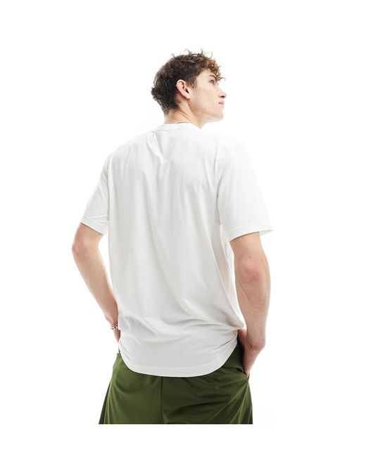 Nike White Dri-fit Bodega Graphic T-shirt for men