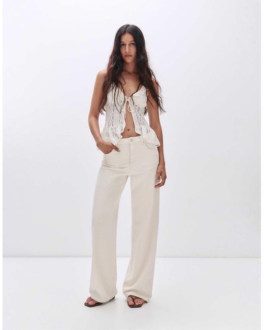 Pull&Bear Natural – oberteil aus beiger spitze mit rüschen