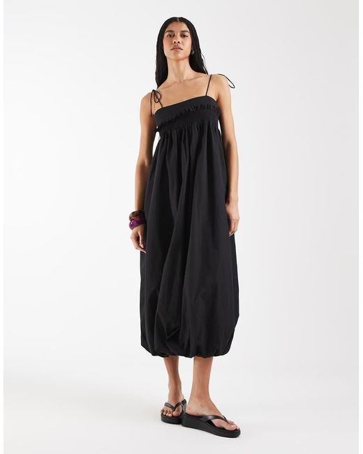 Reclaimed Vintage White Maxi Cami Smock Dress With Bubble Hem And Bows