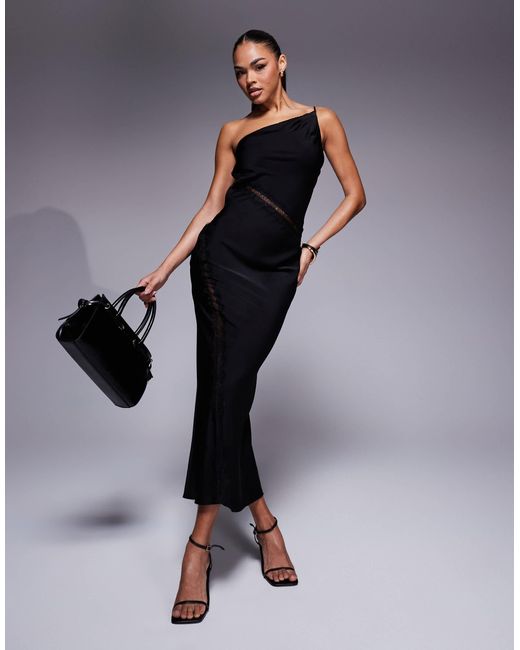 ASOS Black – asymmetrisches one-shoulder-maxikleid aus em satin mit spitzendetail