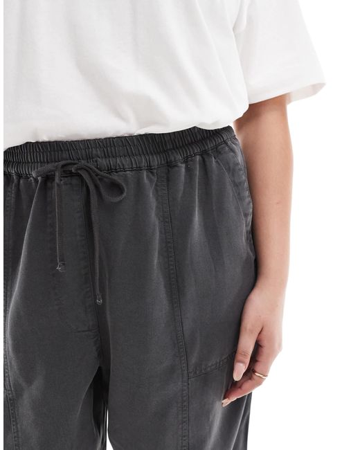 ASOS White Curve – vorbehandelte jogginghose