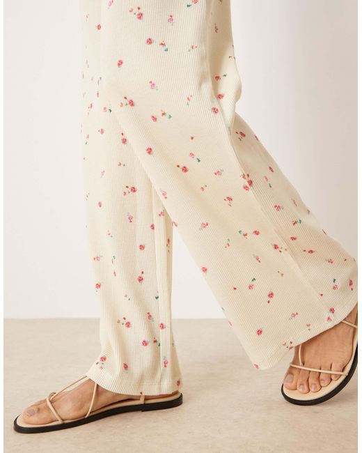 ASOS Natural – hose mit weitem bein, waffelstruktur und kleinem zitronenmuster, kombiteil