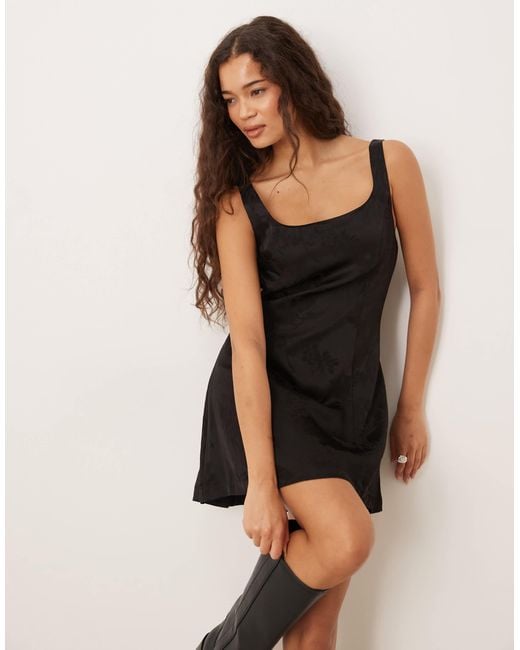 Vrg Grl Women's Black Square Neck Jacquard Mini Dress