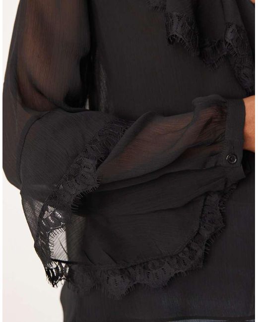 Glamorous Black Boho Ruffle Blouse