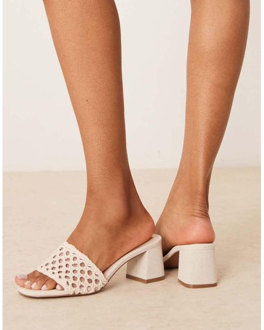 Honeycomb di Asos Design Wide Fit in Brown
