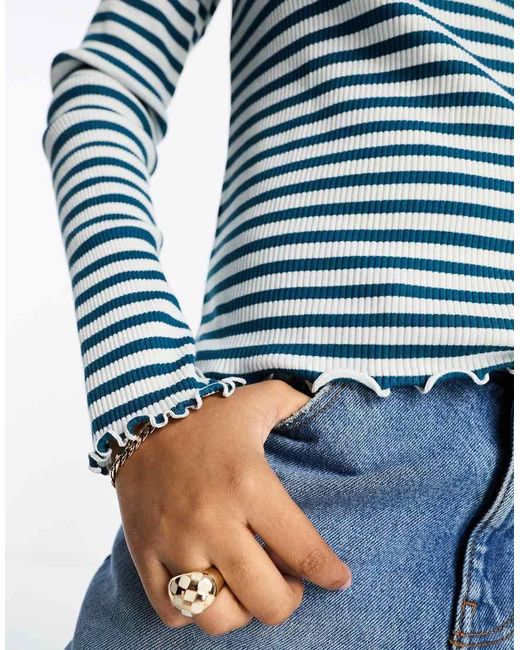 Vila Geribbeld Gestreept T-Shirt Met Lange Mouwen En Golvende Rand in het Blue