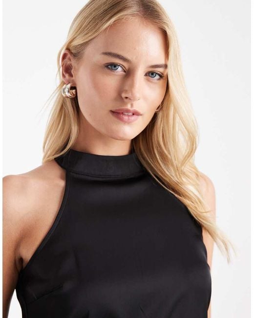 Vestido Corto De Cuello Alto Con Corte Estilo Nadadora De Satén De Vero Moda de color Black