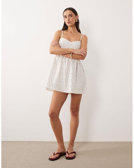 Robe esmé studios en coloris White