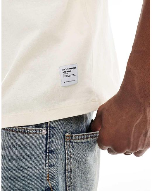 Camiseta Amarillo Pastel De Corte Cuadrado Extragrande Con Aplicación Gráfica De -Blanco ASOS de hombre de color White
