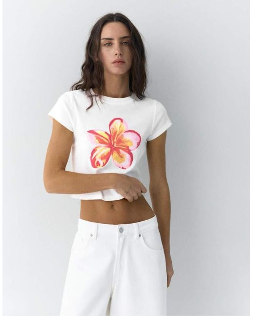 Pull&Bear White T-shirt With Flower Graphic