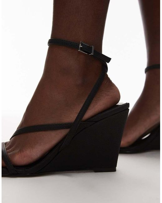 Frankie di TOPSHOP in Brown