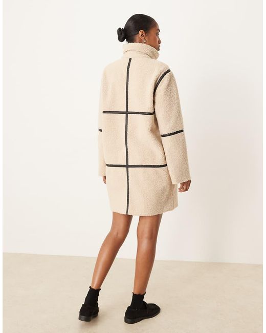 Jdy Natural Borg Contrast Piping Coat