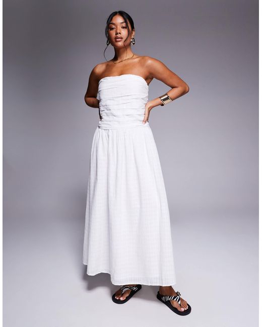 Robe bandeau mi-longue à taille basse River Island en coloris White