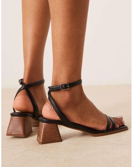 Asos Design Wide Fit Asos Design in het Brown
