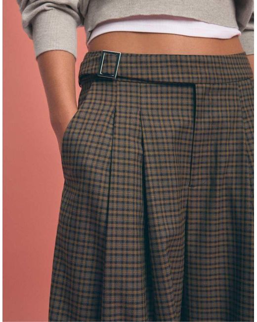 Stradivarius Pink Balloon Trousers With Buckle