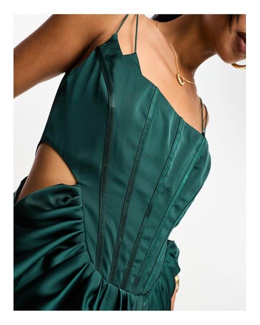 Vestito lungo con stecche effetto corsetto e gonna drappeggiata verde azzurro con cut-out di ASOS in Green