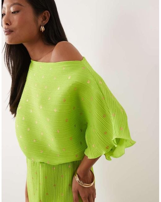 Never Fully Dressed Green Petite Tilly Off Shoulder Plisse Maxi Dress