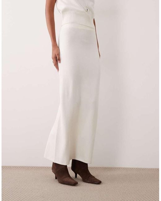 4th & Reckless Natural Knitted Ribbed Detail Maxi Skirt Co-Ord