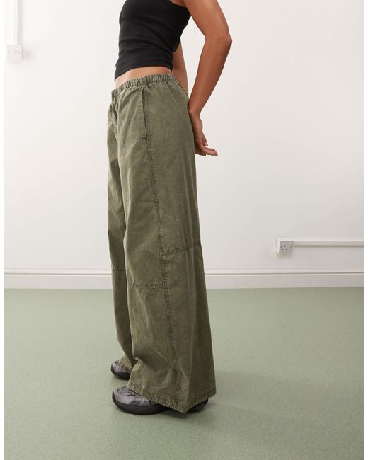 Pantalon ultra large à taille élastique - kaki délavé Weekday en coloris Green