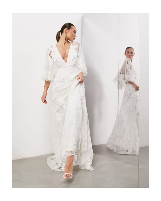 ASOS White – amelia – besticktes brautkleid mit lochmuster und kimono-ärmeln
