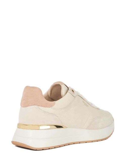 Dune White Emotion Trainers