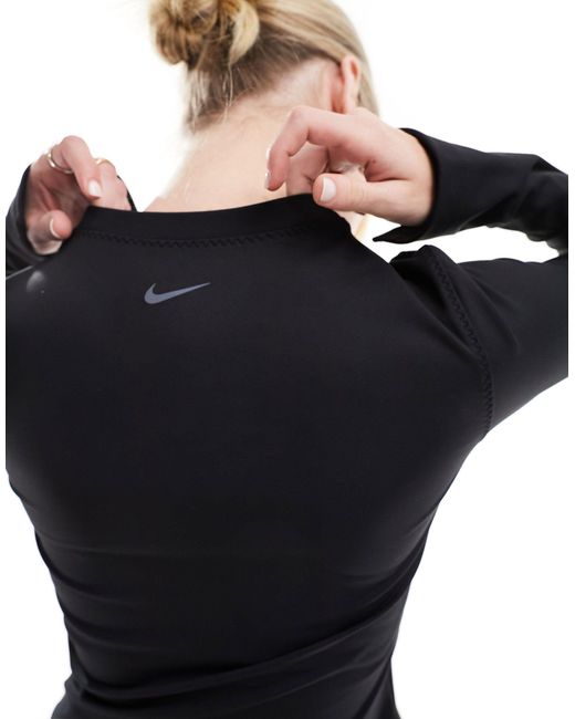 Nike - one dri-fit - top a maniche lunghe aderente di Nike in Black
