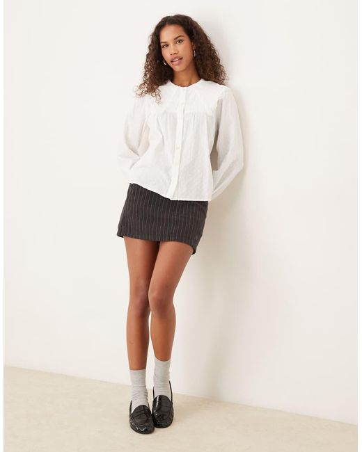 Blusa Blanco Abotonada Con Solapas Extragrande Augusta De Nobody's Child de color White