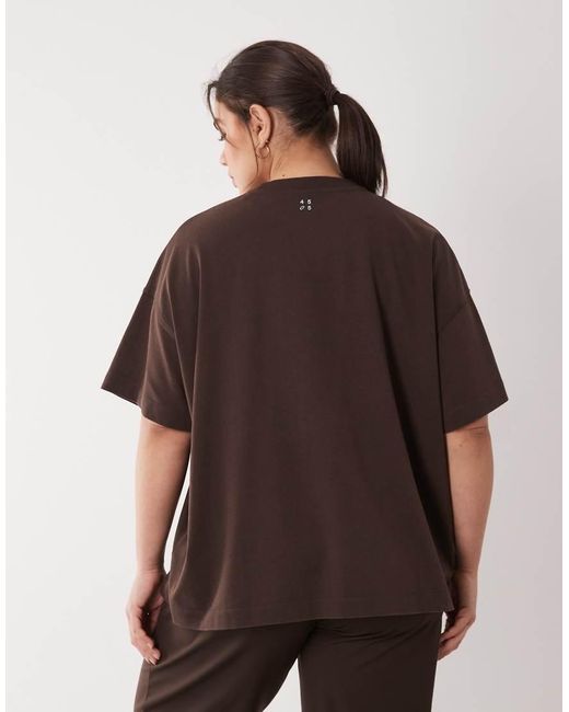 4505 Brown Curve Icon Heavyweight Cotton Oversized T-shirt With Quick Dry Finish