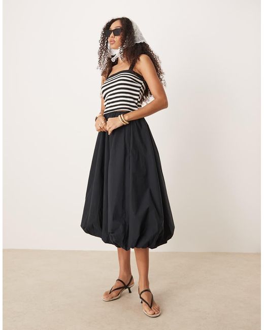Abercrombie & Fitch Natural High Rise Bubble Maxi Skirt