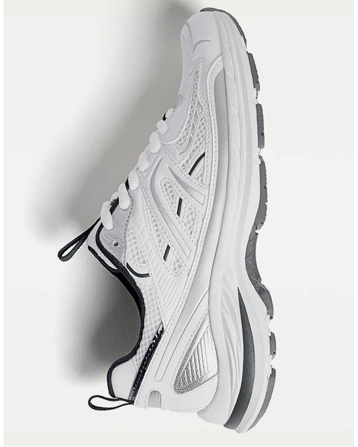 Stradivarius White Trainers With Detail